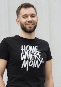 T-Shirt "Home is where the Moin is" – Bild 5